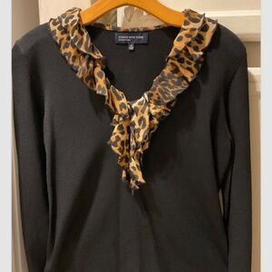 Jones New York Signature Black Lightweight Sweater Leopard Neck Ruffle M Top